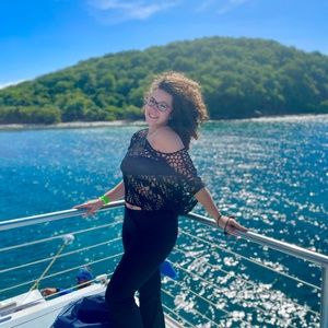 Meet your Posher, Isabella